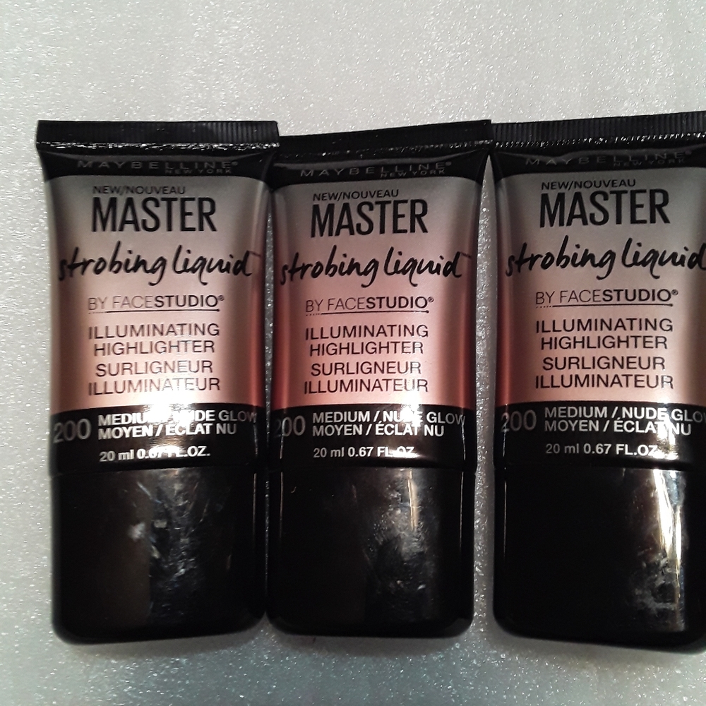 (3) Maybelline master strobing liquid highlighter